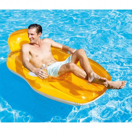 Chill ’n Float Lounges